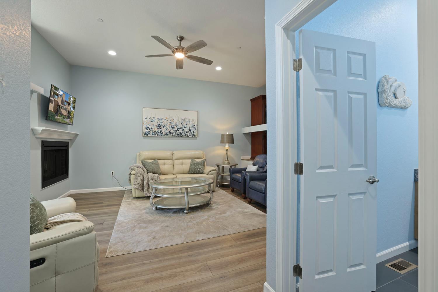 501 Rose Ave #1, Modesto, CA 95355