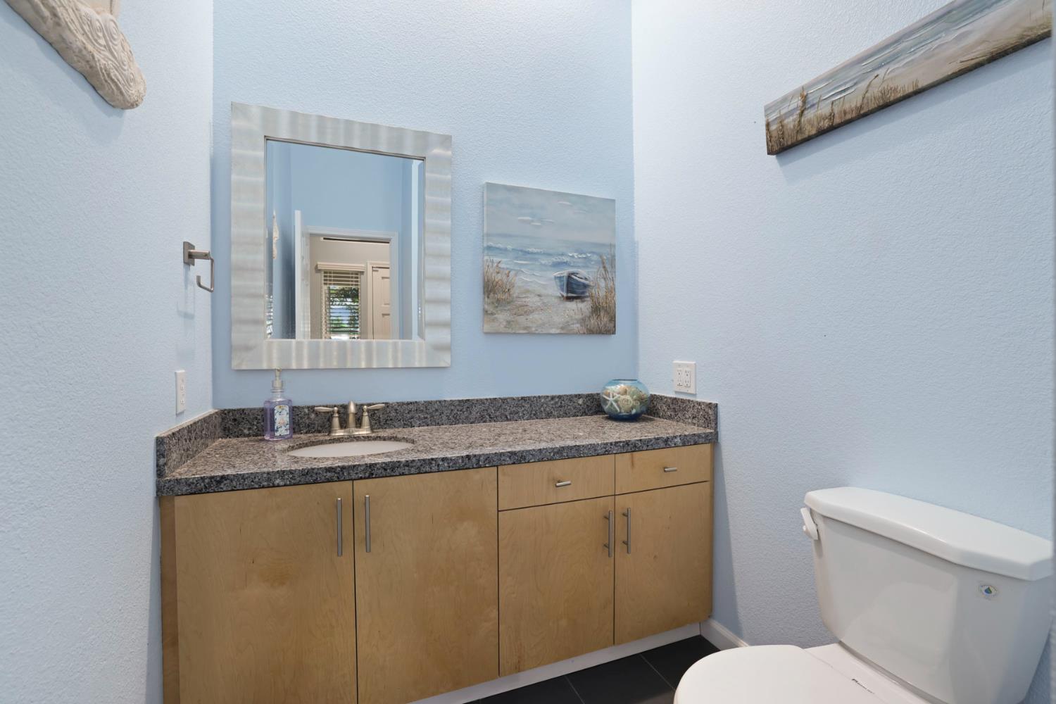 501 Rose Ave #1, Modesto, CA 95355