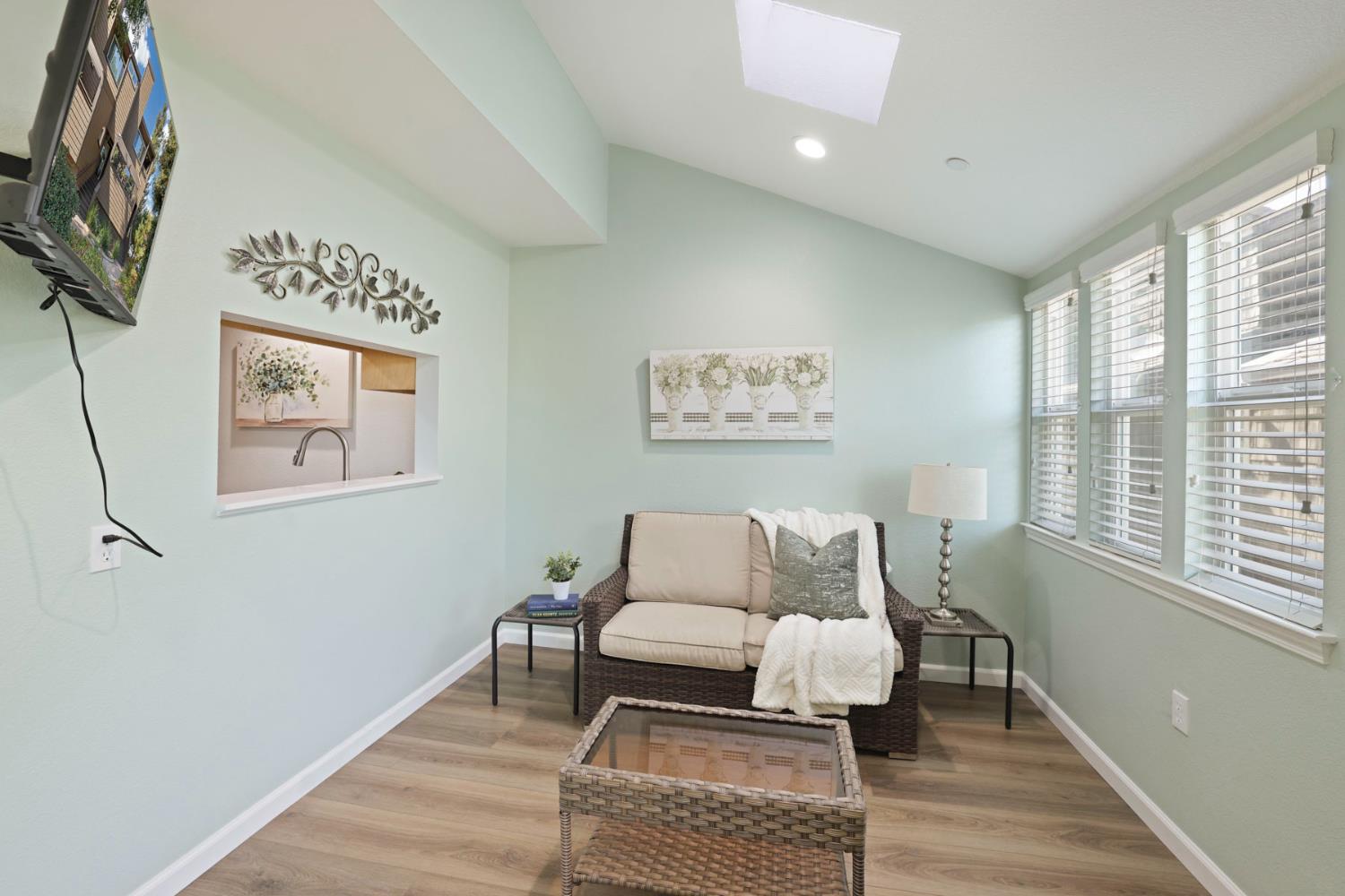 501 Rose Ave #1, Modesto, CA 95355