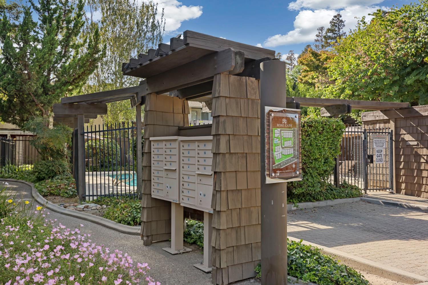 501 Rose Ave #1, Modesto, CA 95355