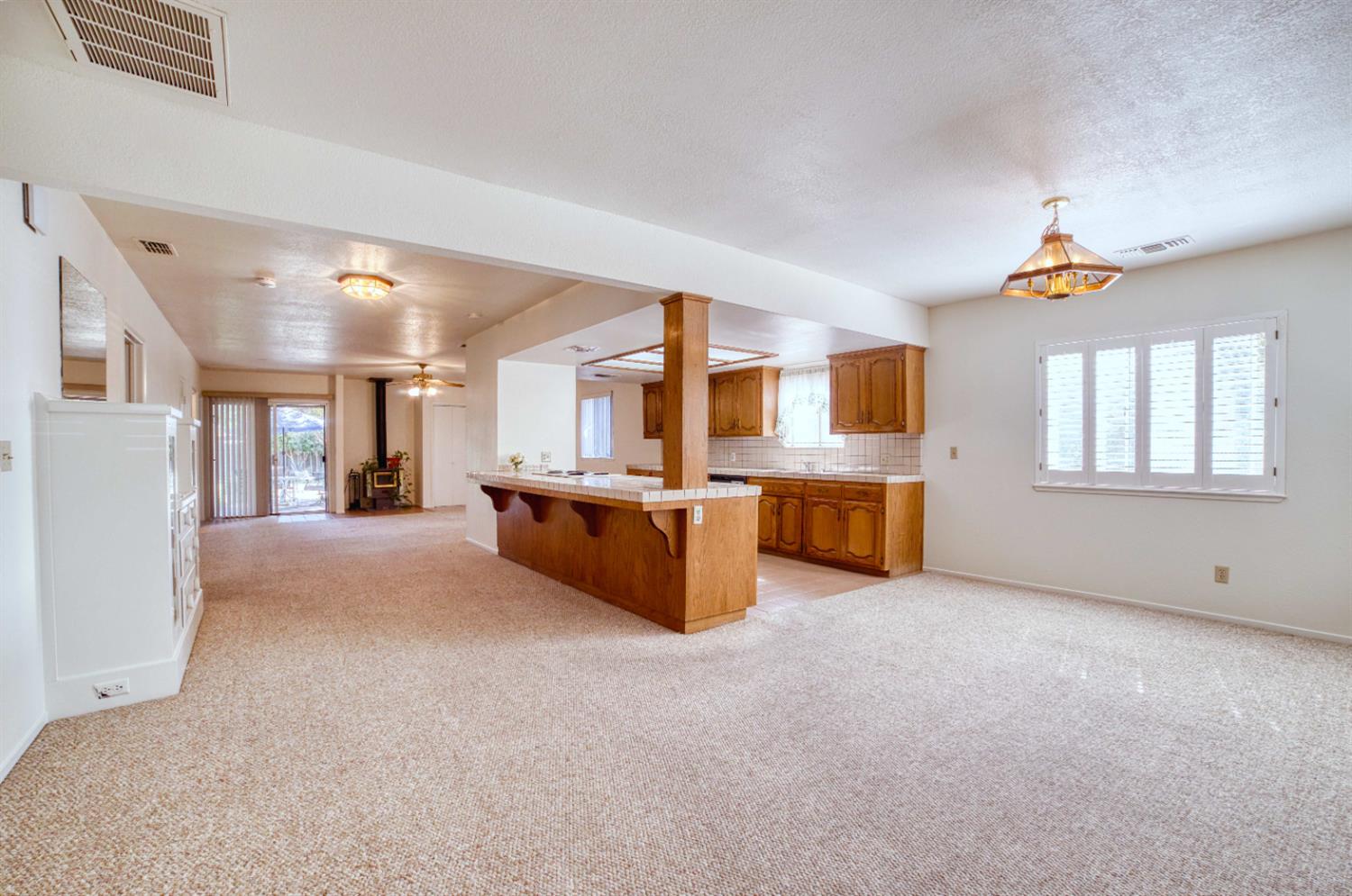 317 S K St, Madera, CA 93637