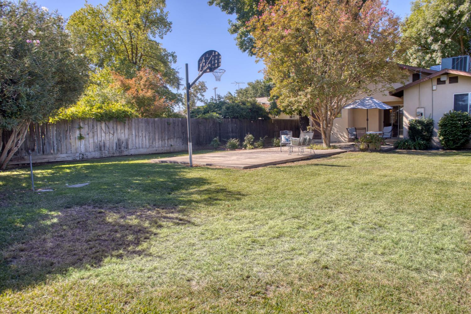 317 S K St, Madera, CA 93637