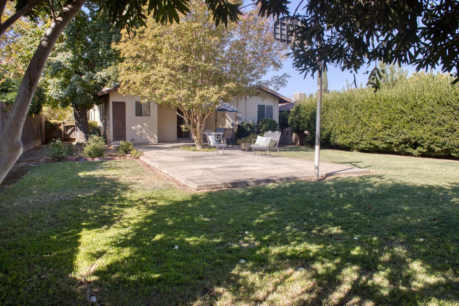 317 S K St, Madera, CA 93637