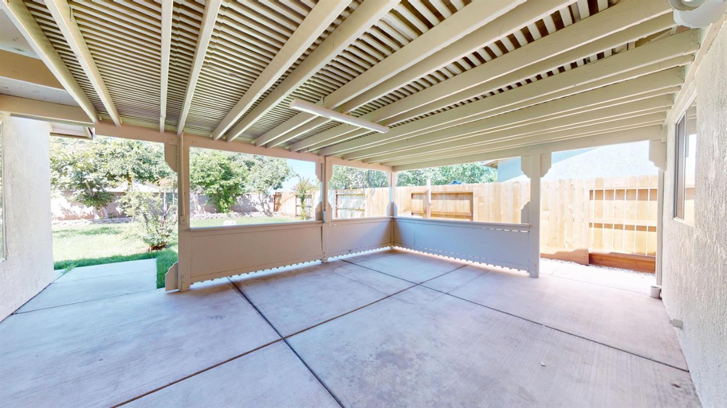 379 Edan Ct, Merced, CA 95341