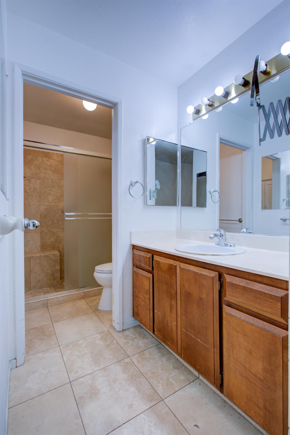 1311 Trinity Way, Turlock, CA 95382