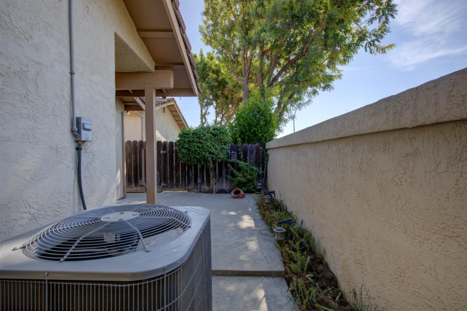 1311 Trinity Way, Turlock, CA 95382