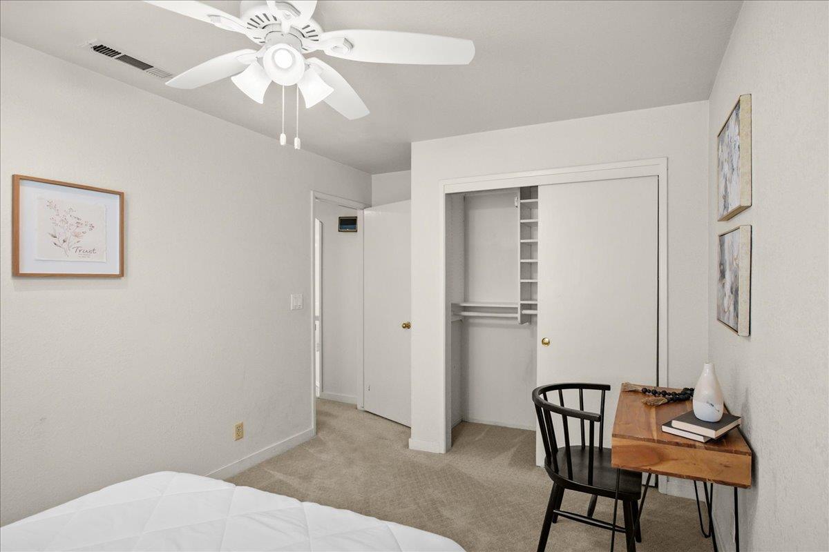 400 Rosebay Ln, Modesto, CA 95356