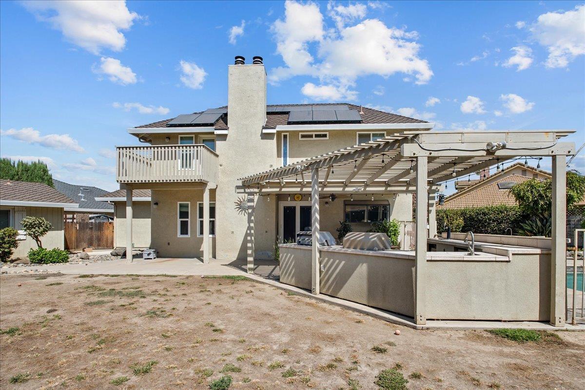400 Rosebay Ln, Modesto, CA 95356