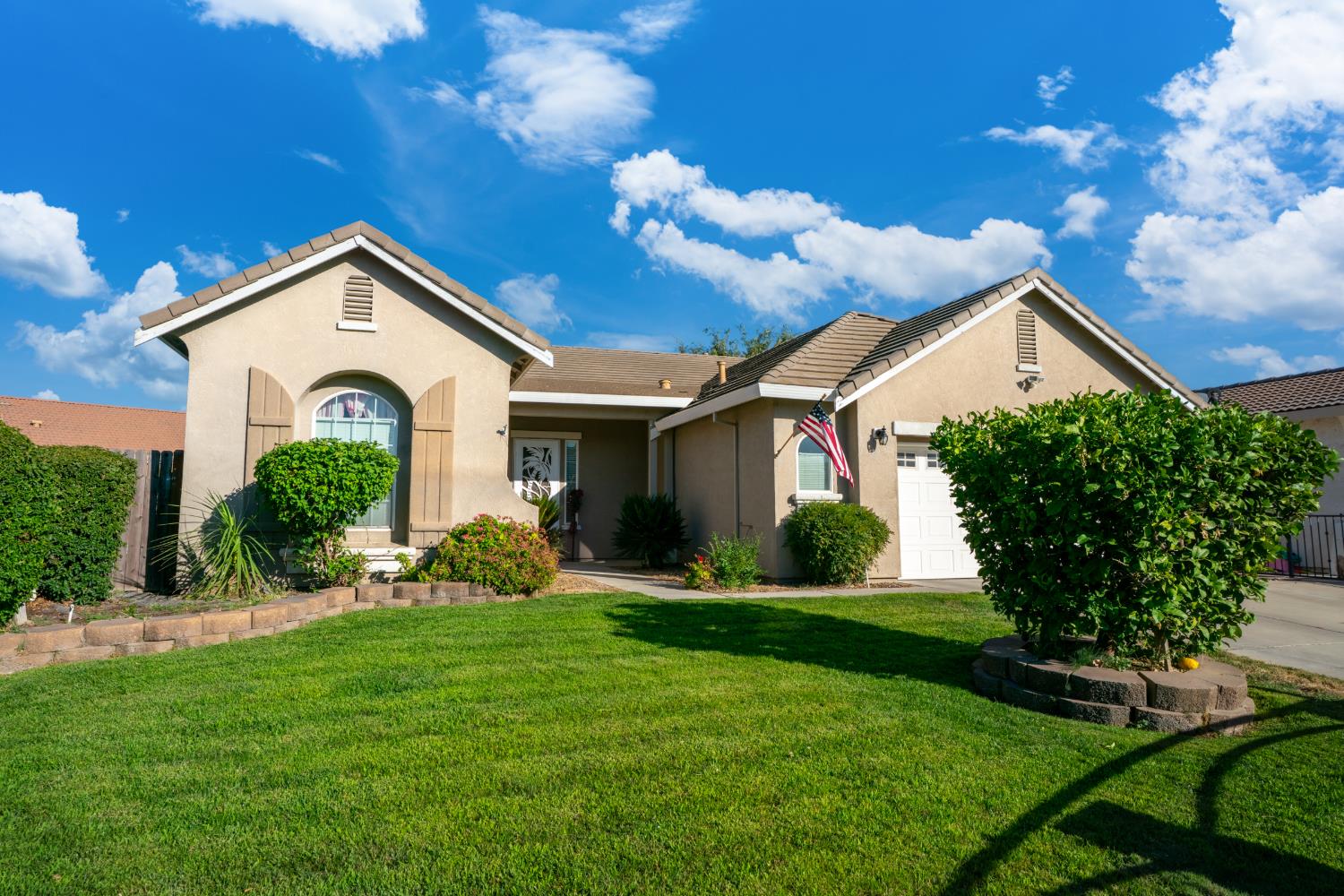2480 Boulder Dr, Atwater, CA 95301
