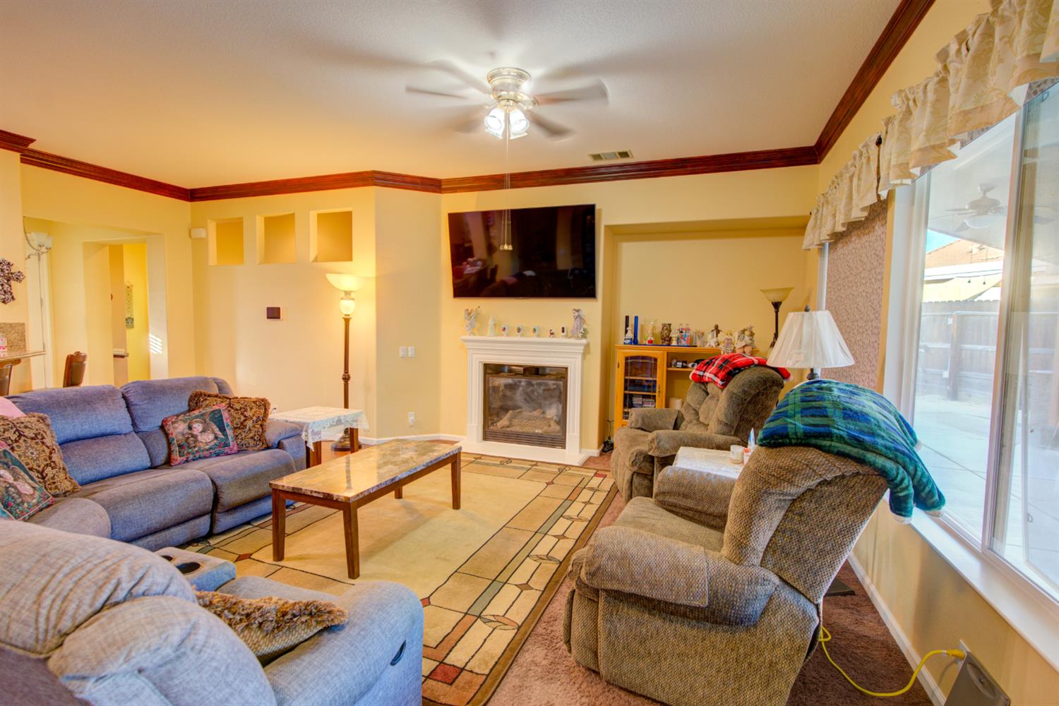 2480 Boulder Dr, Atwater, CA 95301