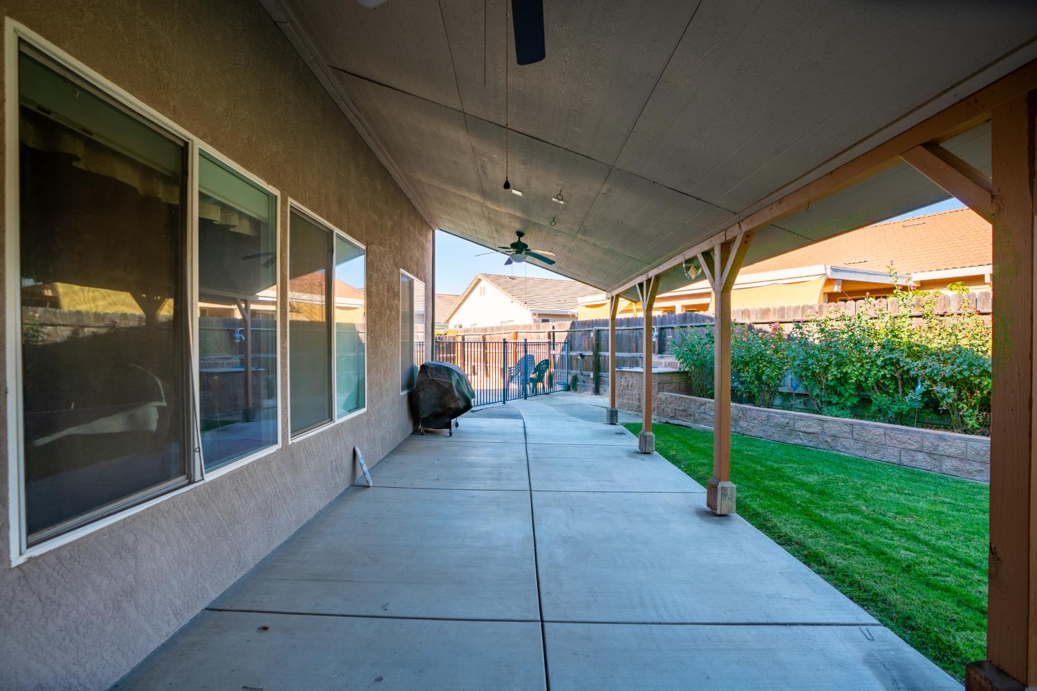 2480 Boulder Dr, Atwater, CA 95301