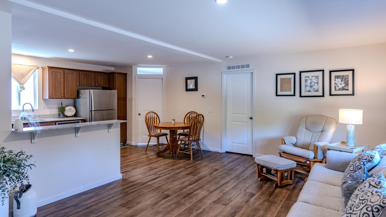 1643 River Rd, Modesto, CA 95351