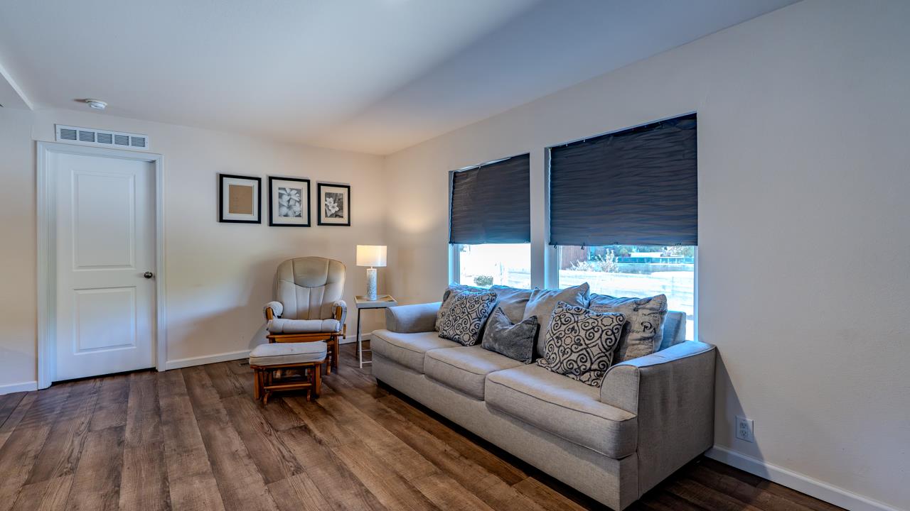1643 River Rd, Modesto, CA 95351