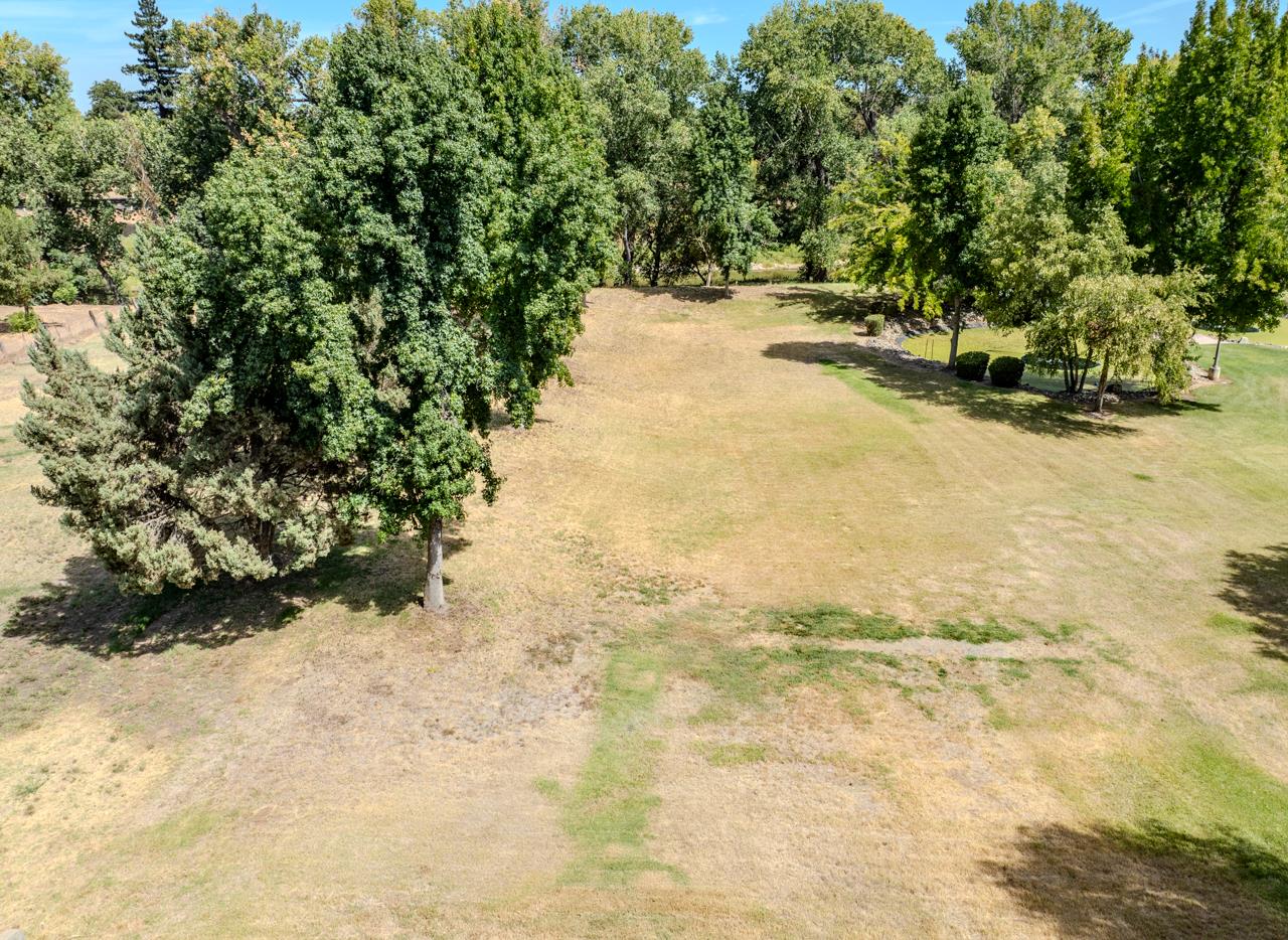 1643 River Rd, Modesto, CA 95351