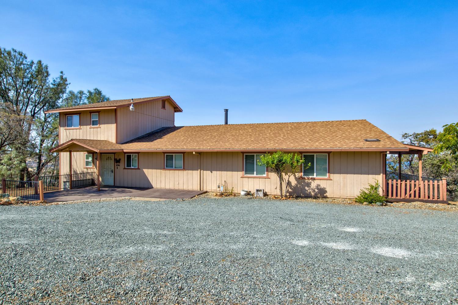4832 Enramada Dr, La Grange, CA 95329