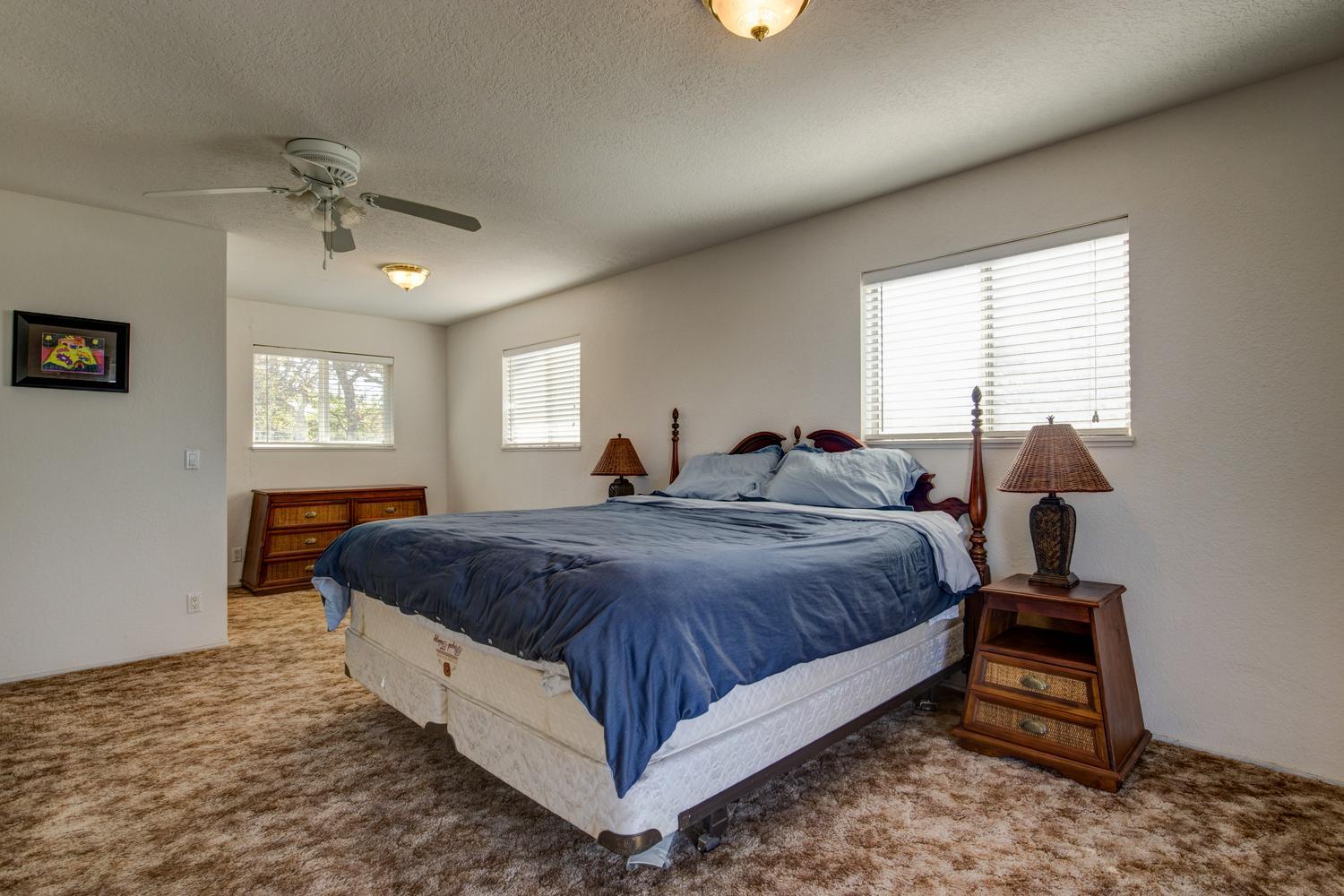 4832 Enramada Dr, La Grange, CA 95329