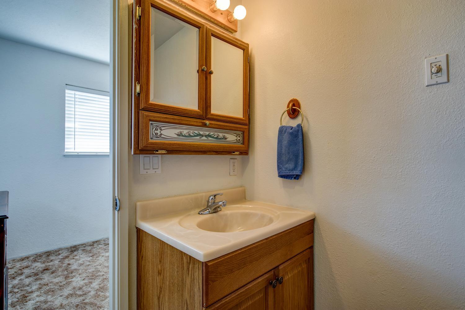 4832 Enramada Dr, La Grange, CA 95329