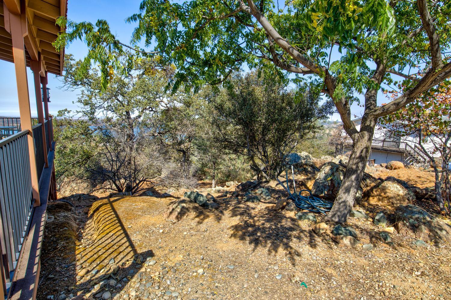 4832 Enramada Dr, La Grange, CA 95329