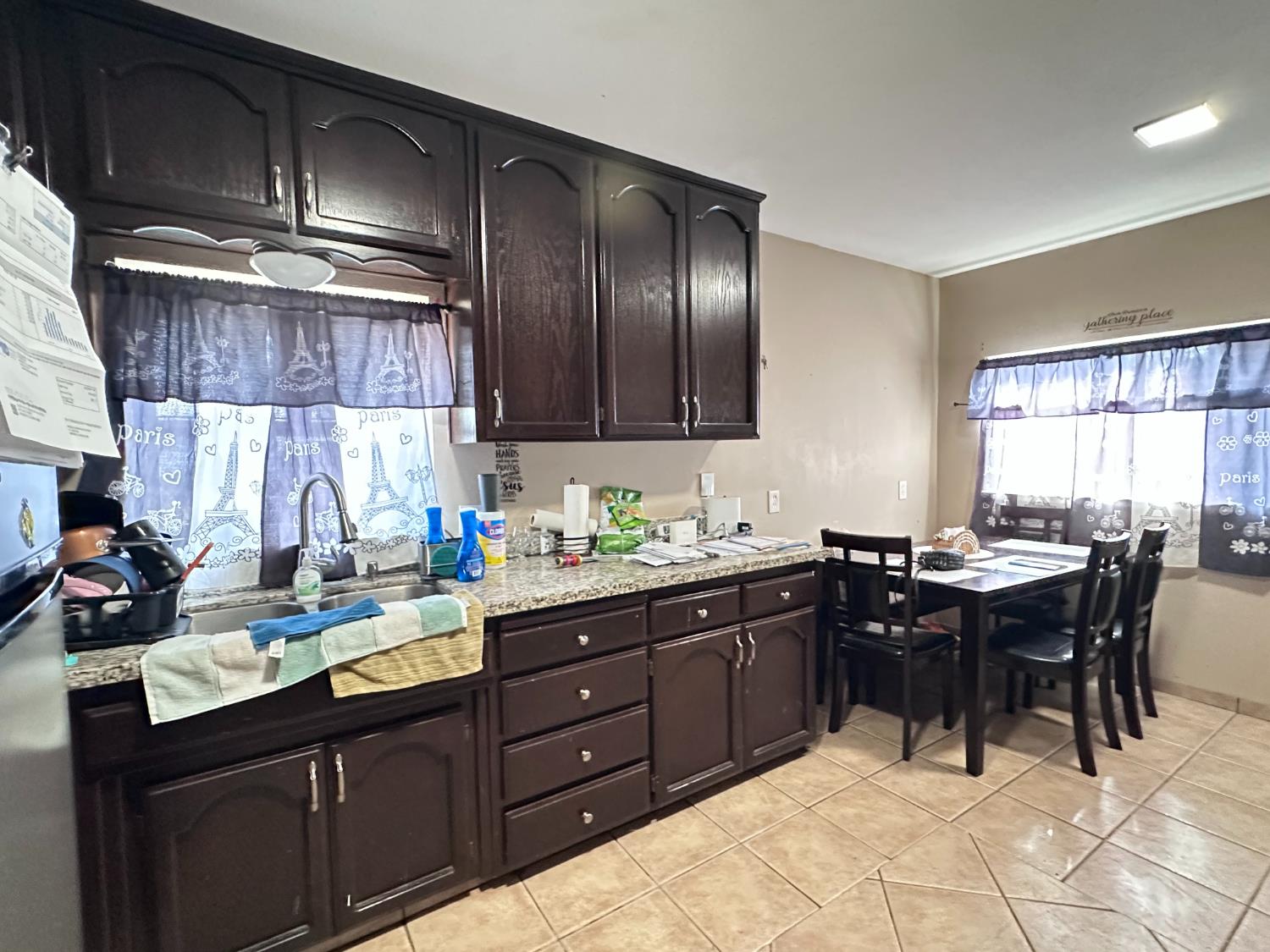 437 Oak St, Modesto, CA 95351