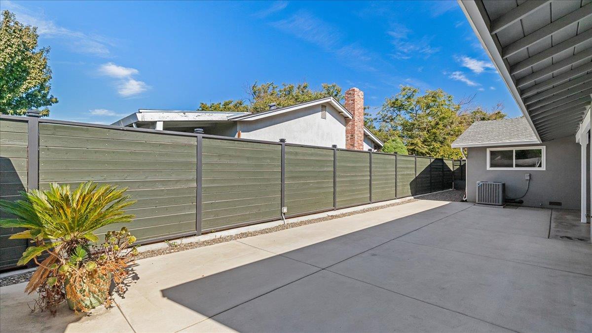 3321 Keller St, Modesto, CA 95355