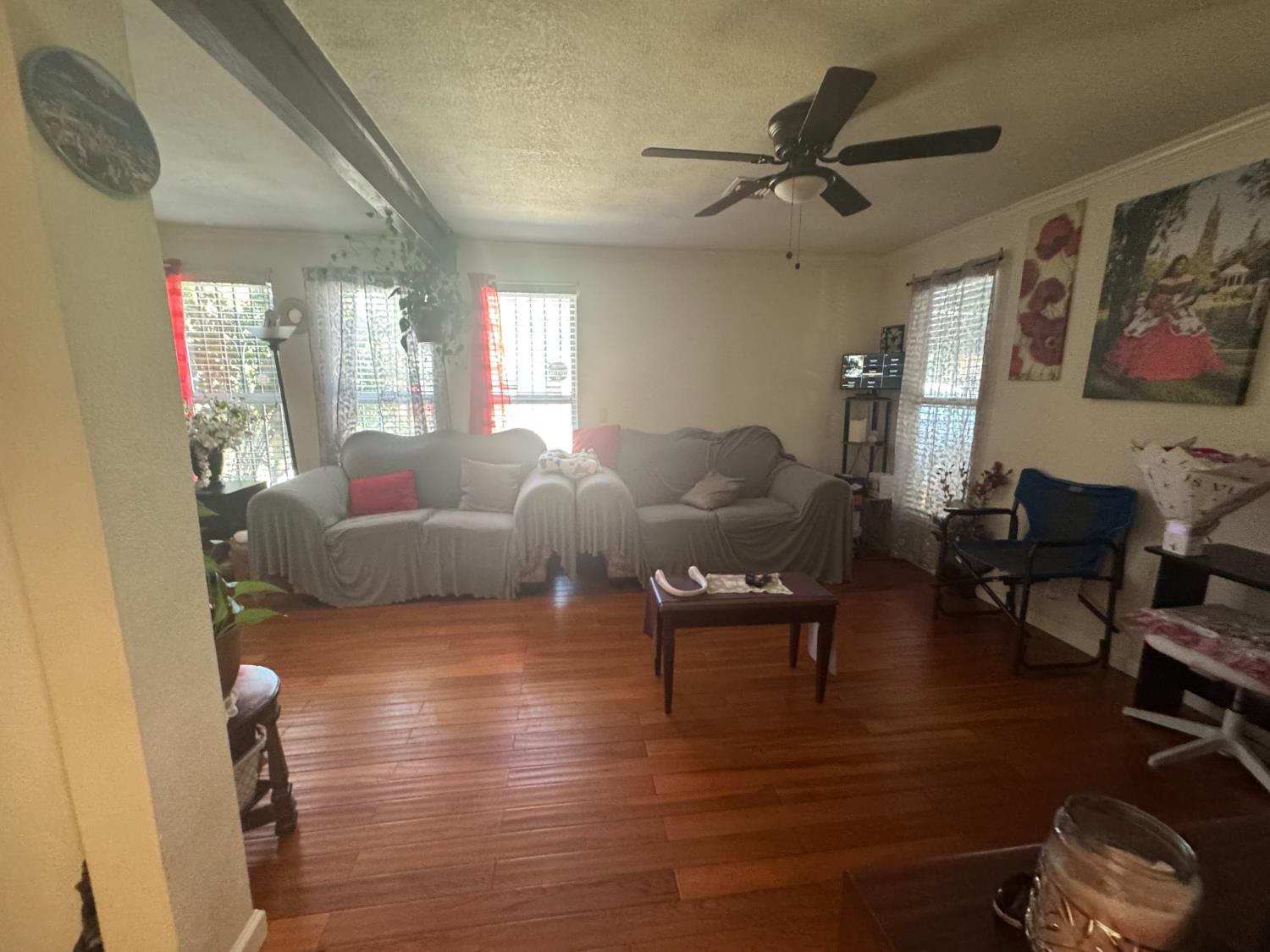 1916 Donand, Modesto, CA 95351