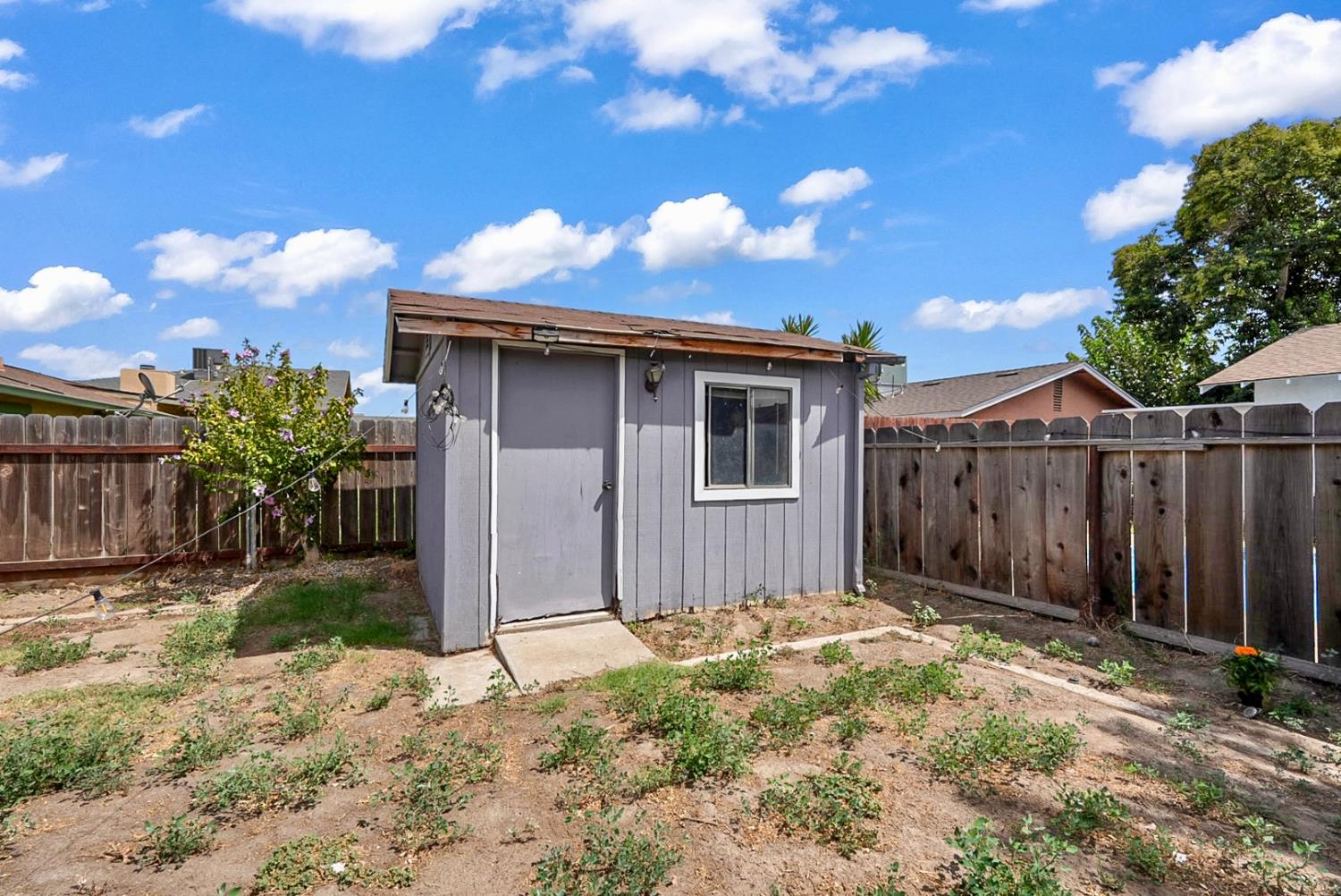300 Lewis St, Turlock, CA 95380