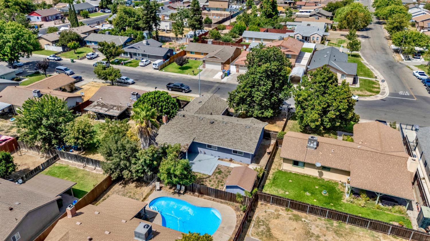 300 Lewis St, Turlock, CA 95380