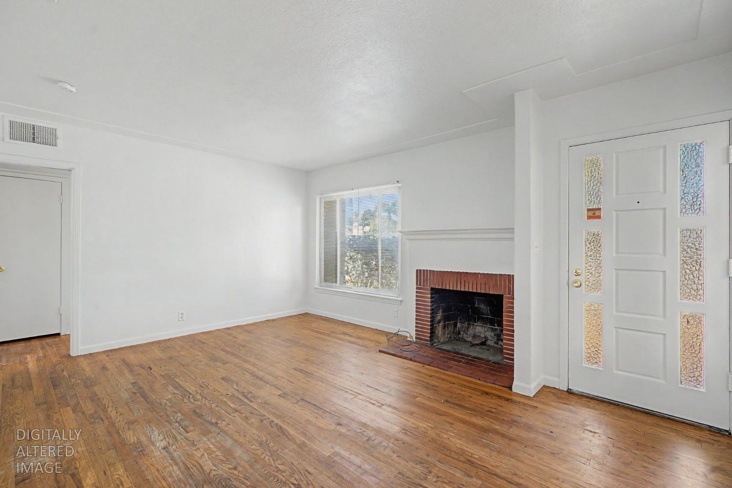 2306 E dayton, Fresno, CA 93726