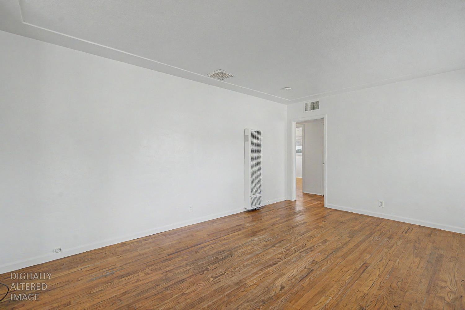 2306 E dayton, Fresno, CA 93726