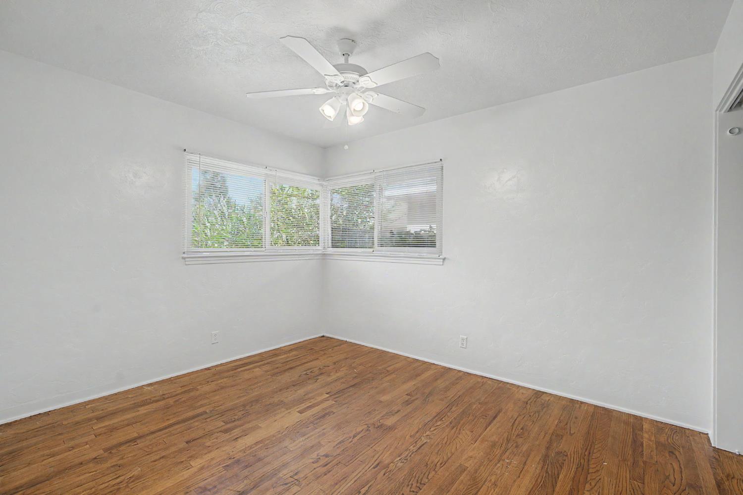 2306 E dayton, Fresno, CA 93726