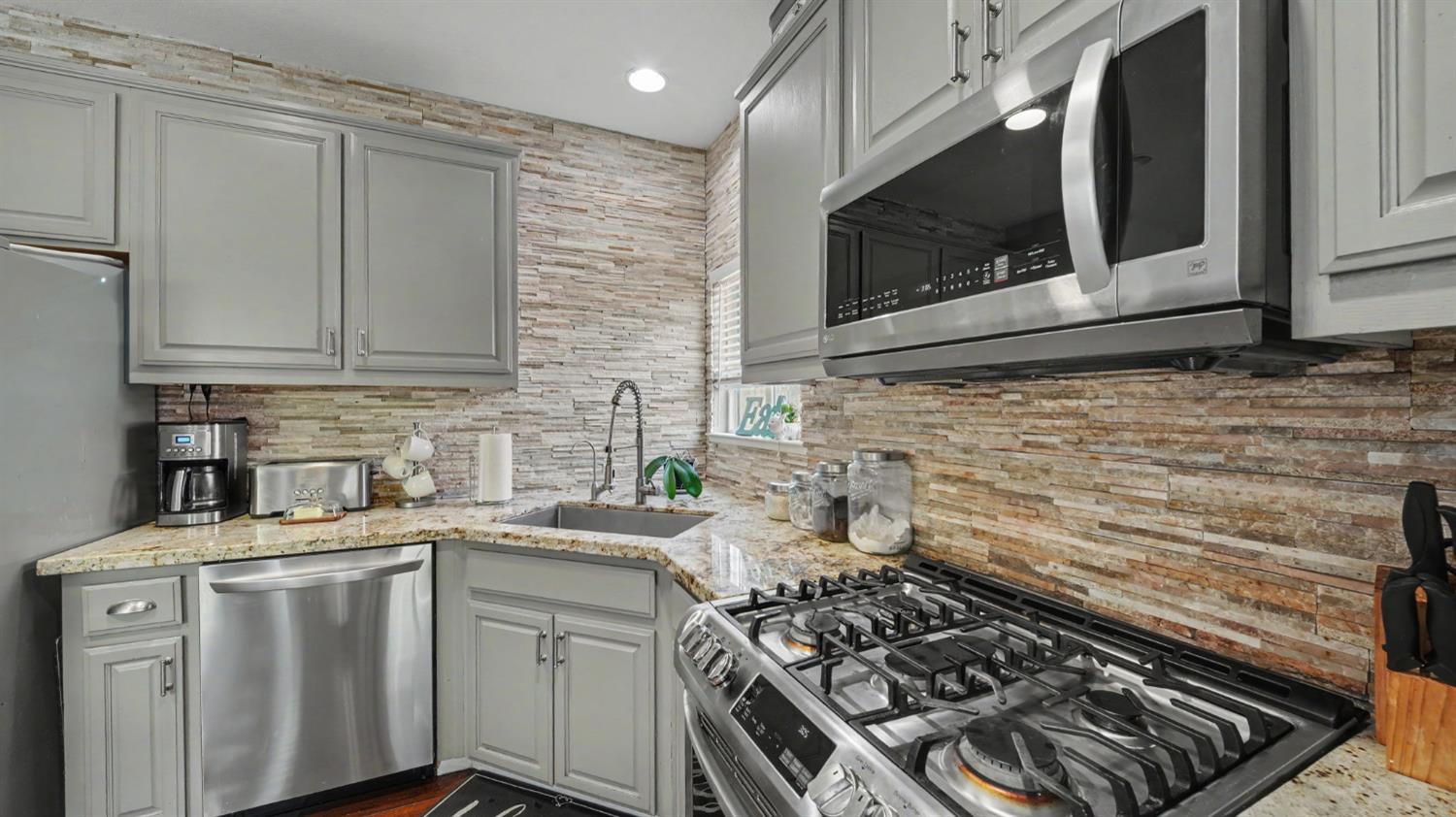 5308 Spaulding Ct, Riverbank, CA 95367