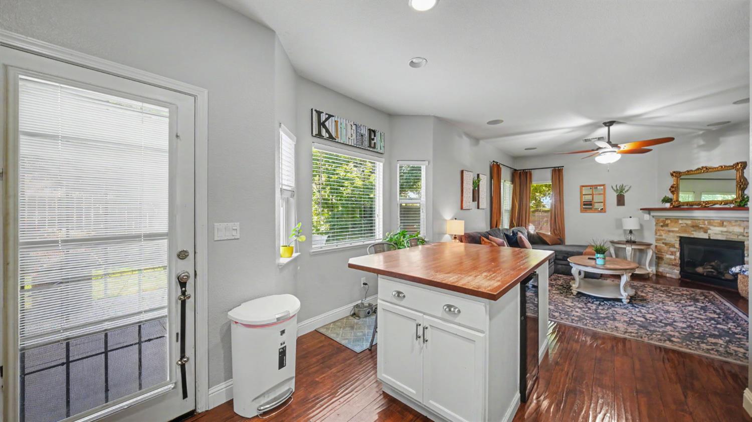 5308 Spaulding Ct, Riverbank, CA 95367
