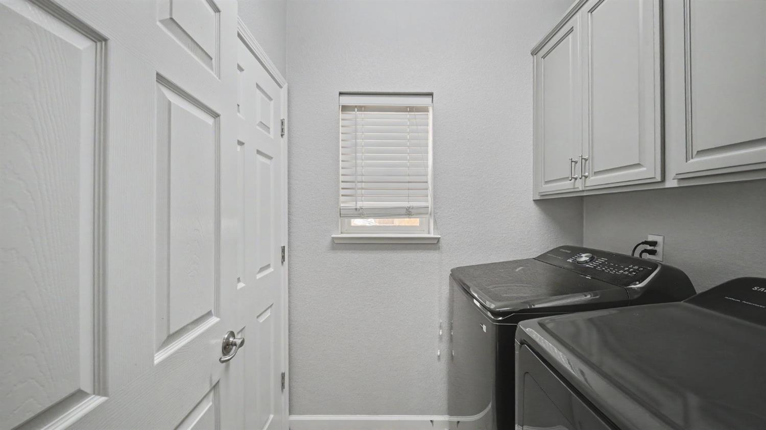 5308 Spaulding Ct, Riverbank, CA 95367