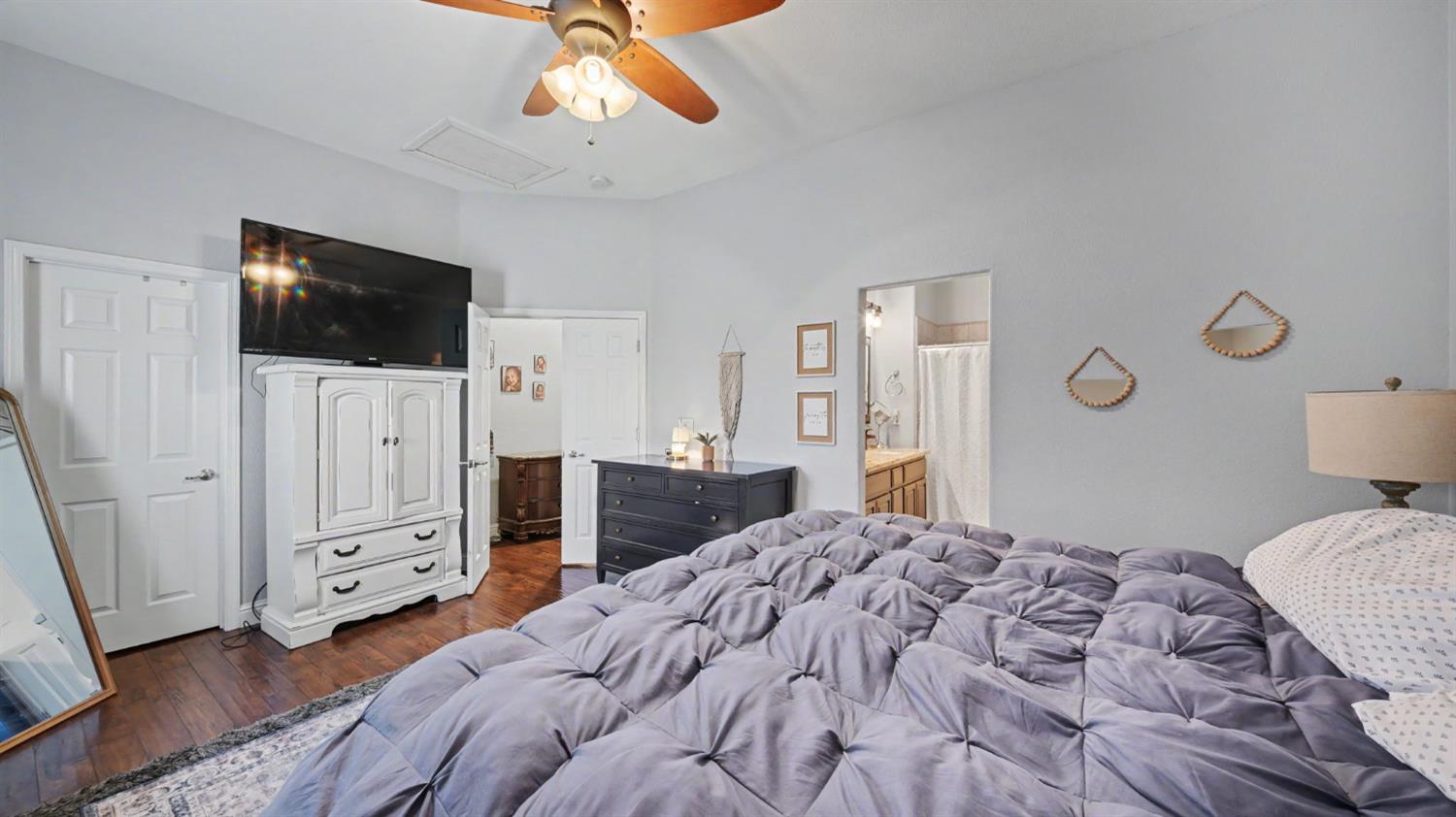5308 Spaulding Ct, Riverbank, CA 95367