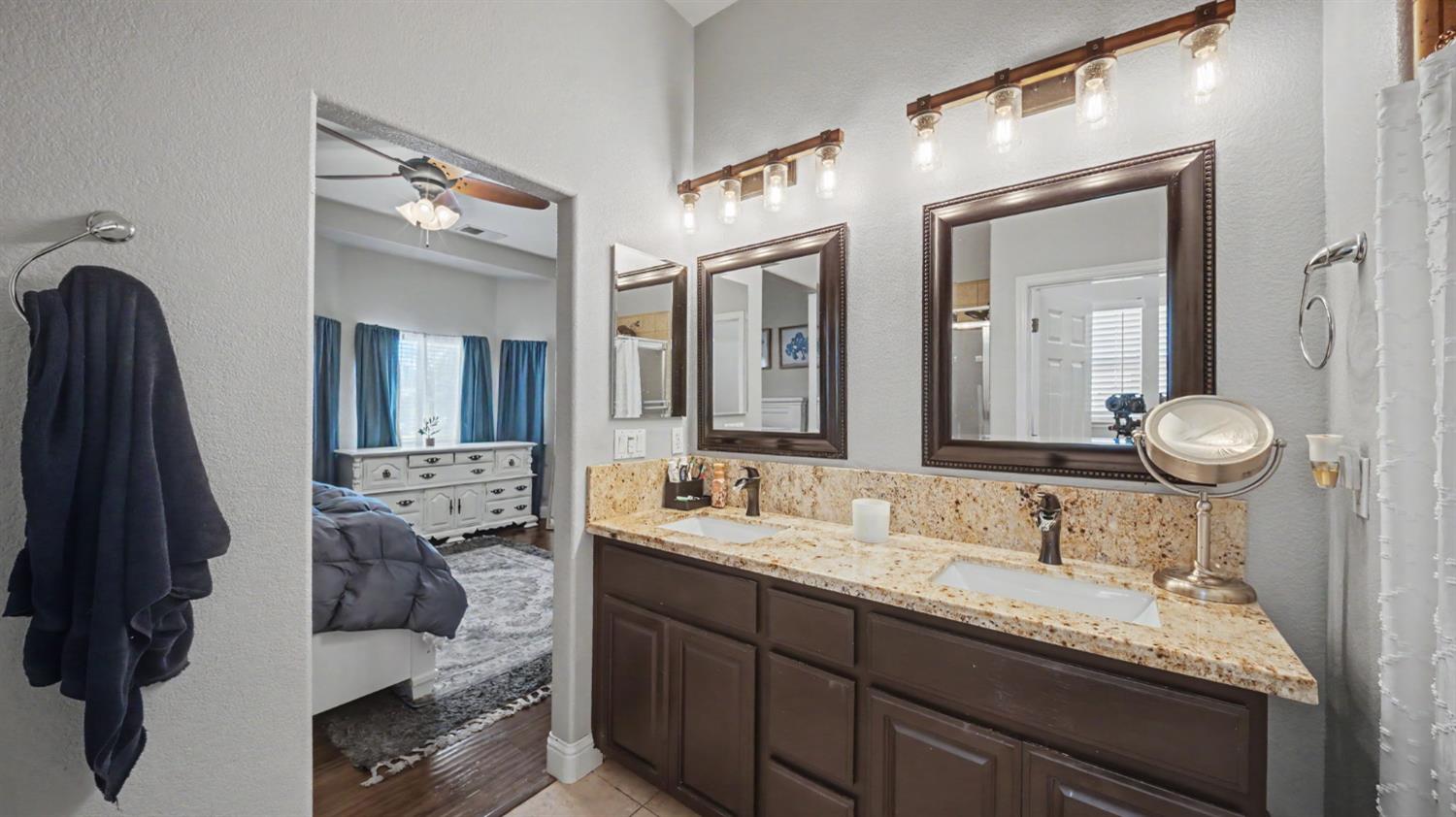 5308 Spaulding Ct, Riverbank, CA 95367