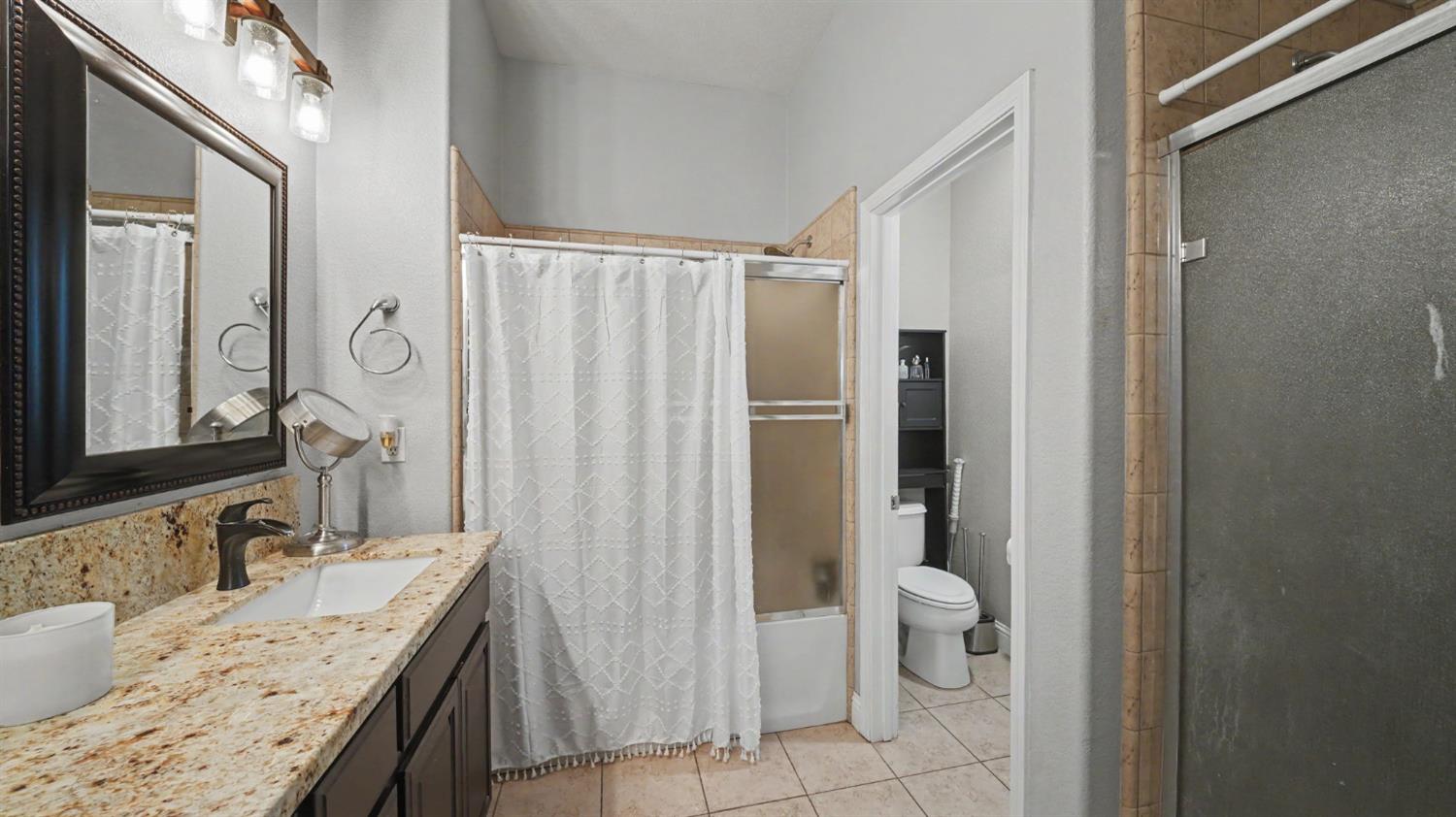5308 Spaulding Ct, Riverbank, CA 95367