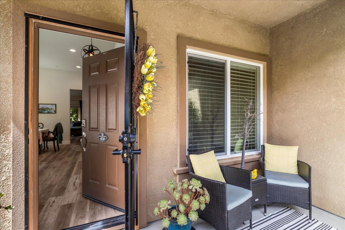 1738 Adams Creek Way, Oakdale, CA 95361