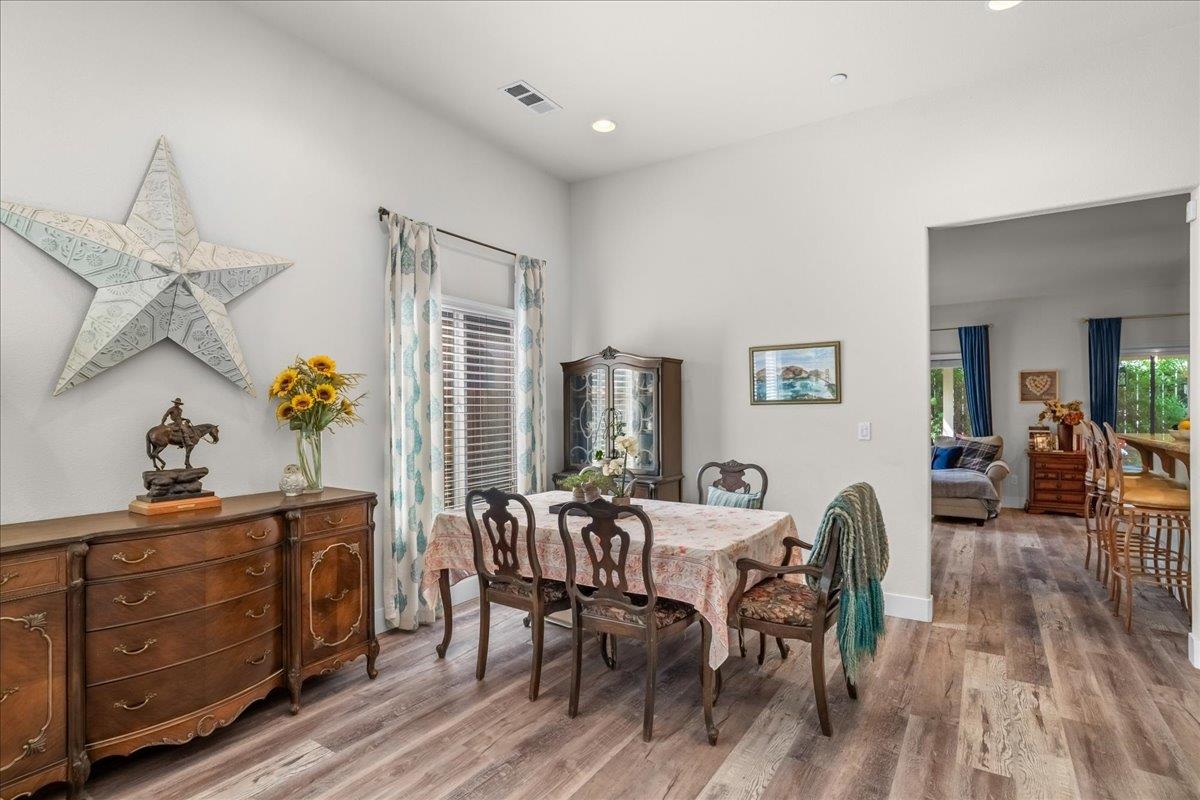 1738 Adams Creek Way, Oakdale, CA 95361