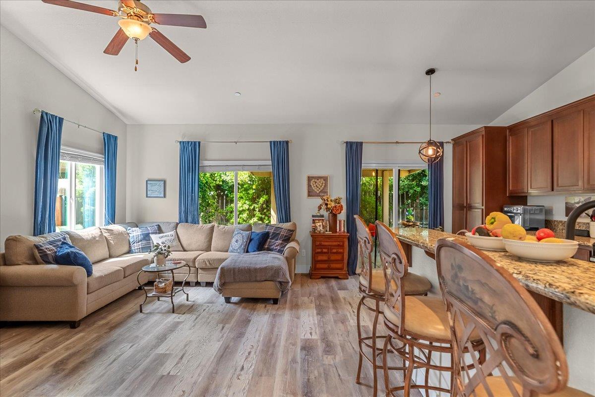 1738 Adams Creek Way, Oakdale, CA 95361