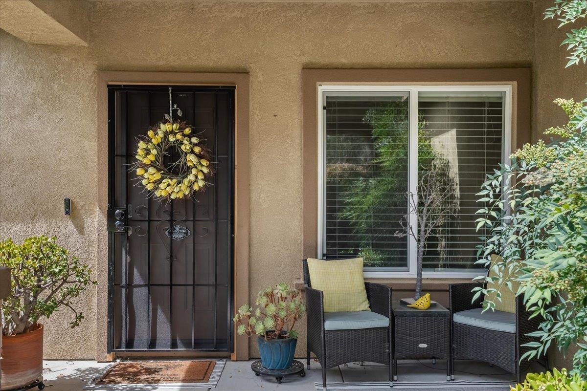 1738 Adams Creek Way, Oakdale, CA 95361