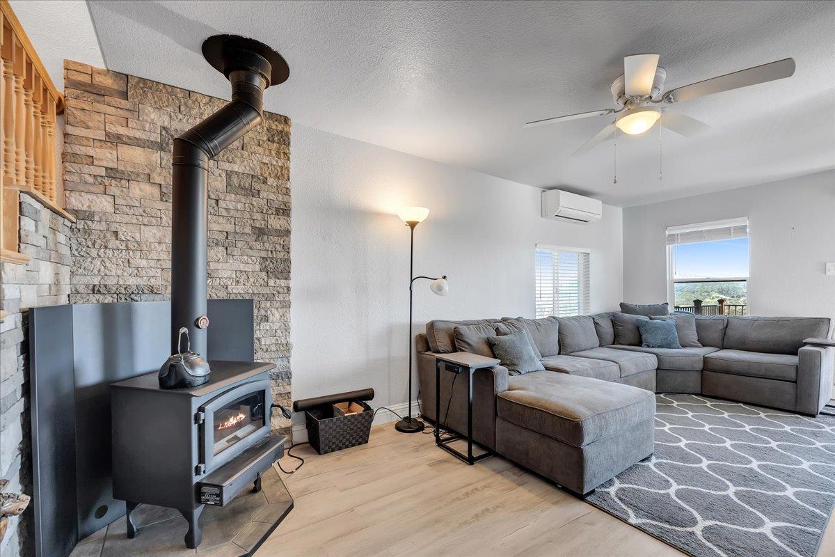 4620 Bayview Dr, Copperopolis, CA 95228
