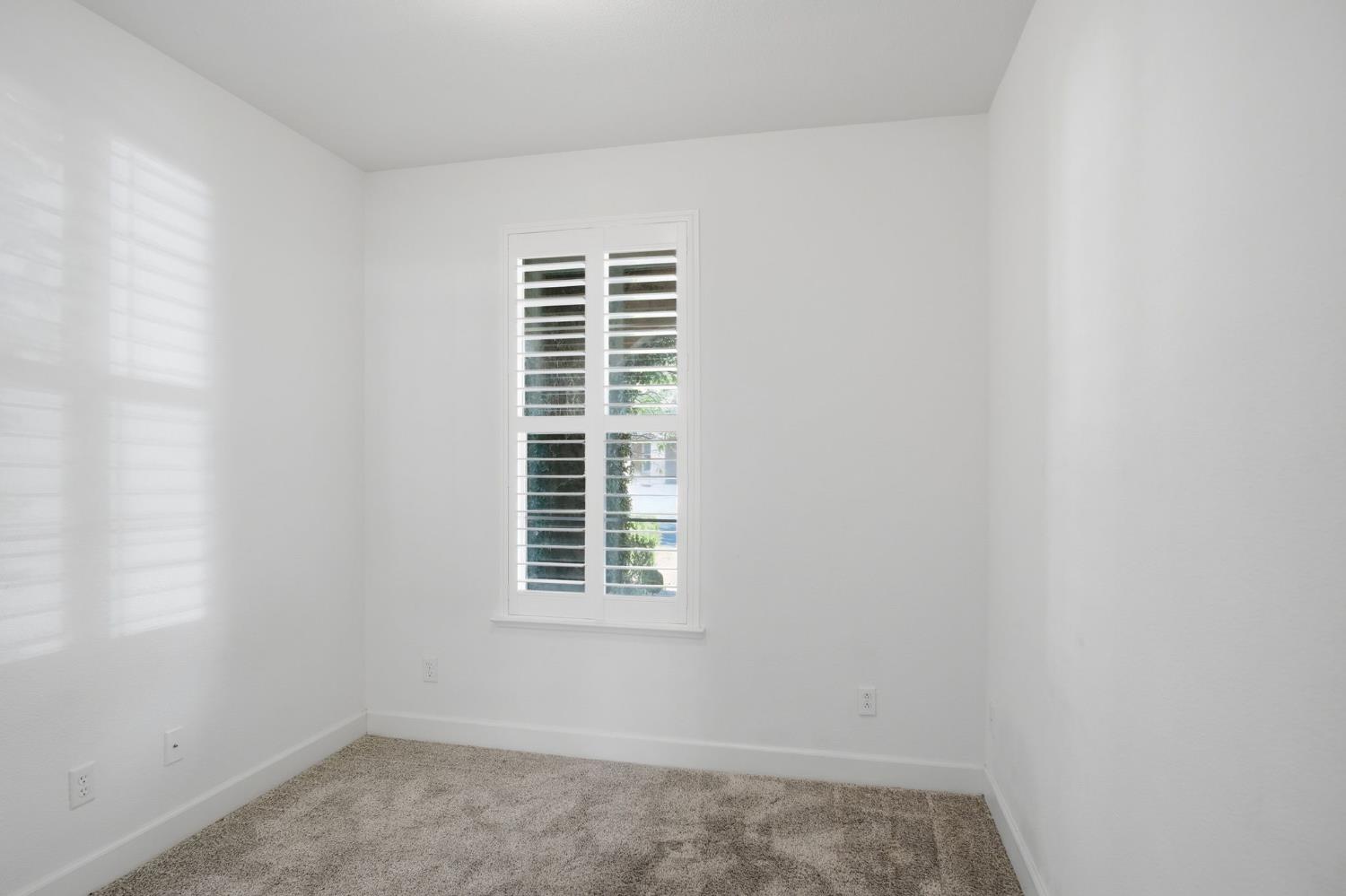 454 Jacobs Dr, Merced, CA 95348
