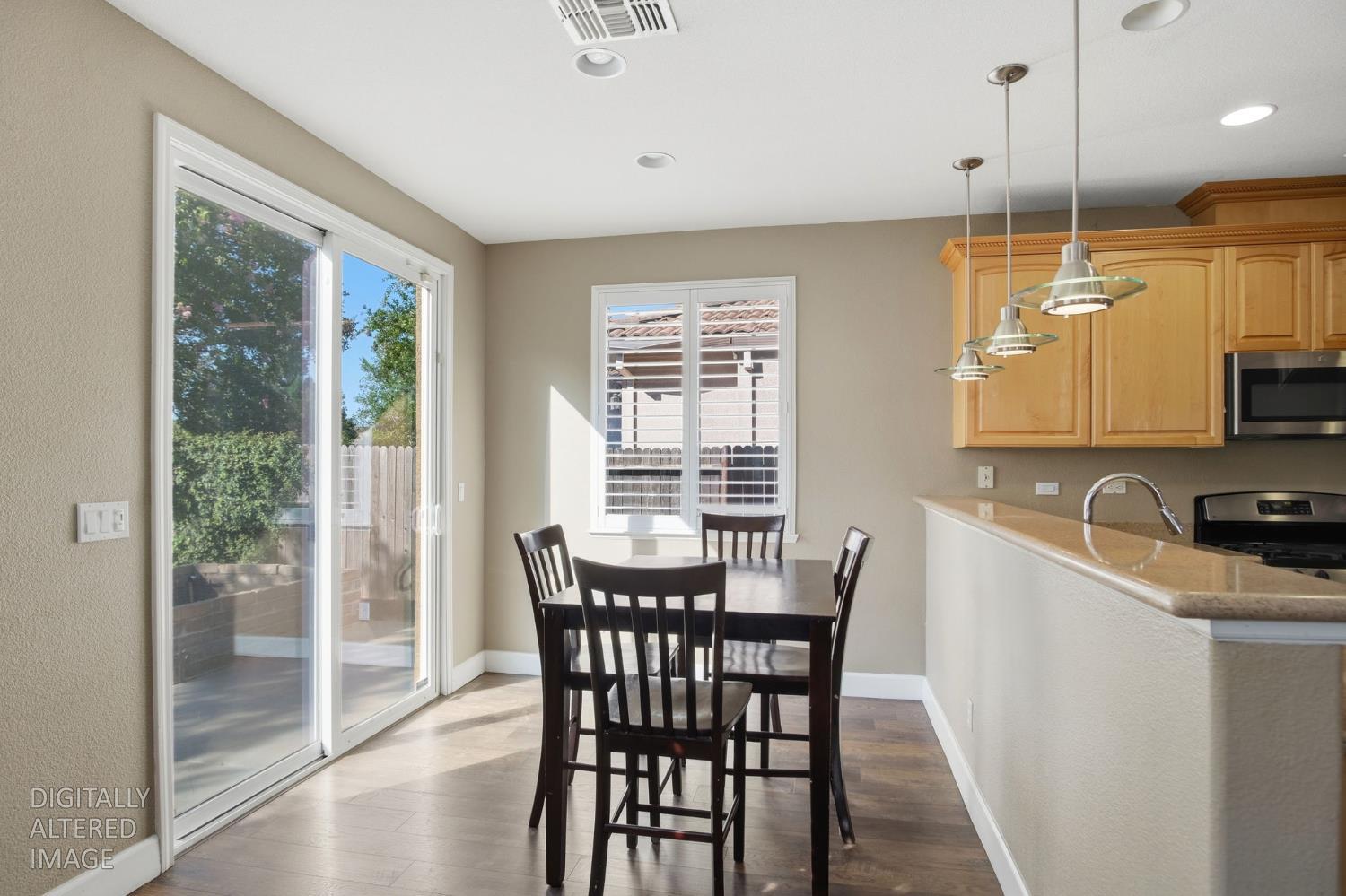 454 Jacobs Dr, Merced, CA 95348