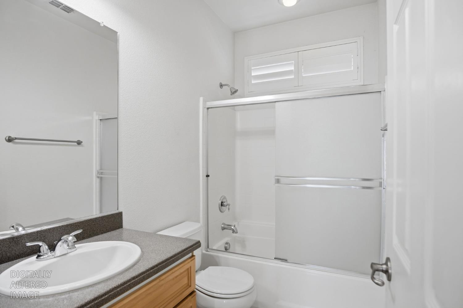 454 Jacobs Dr, Merced, CA 95348