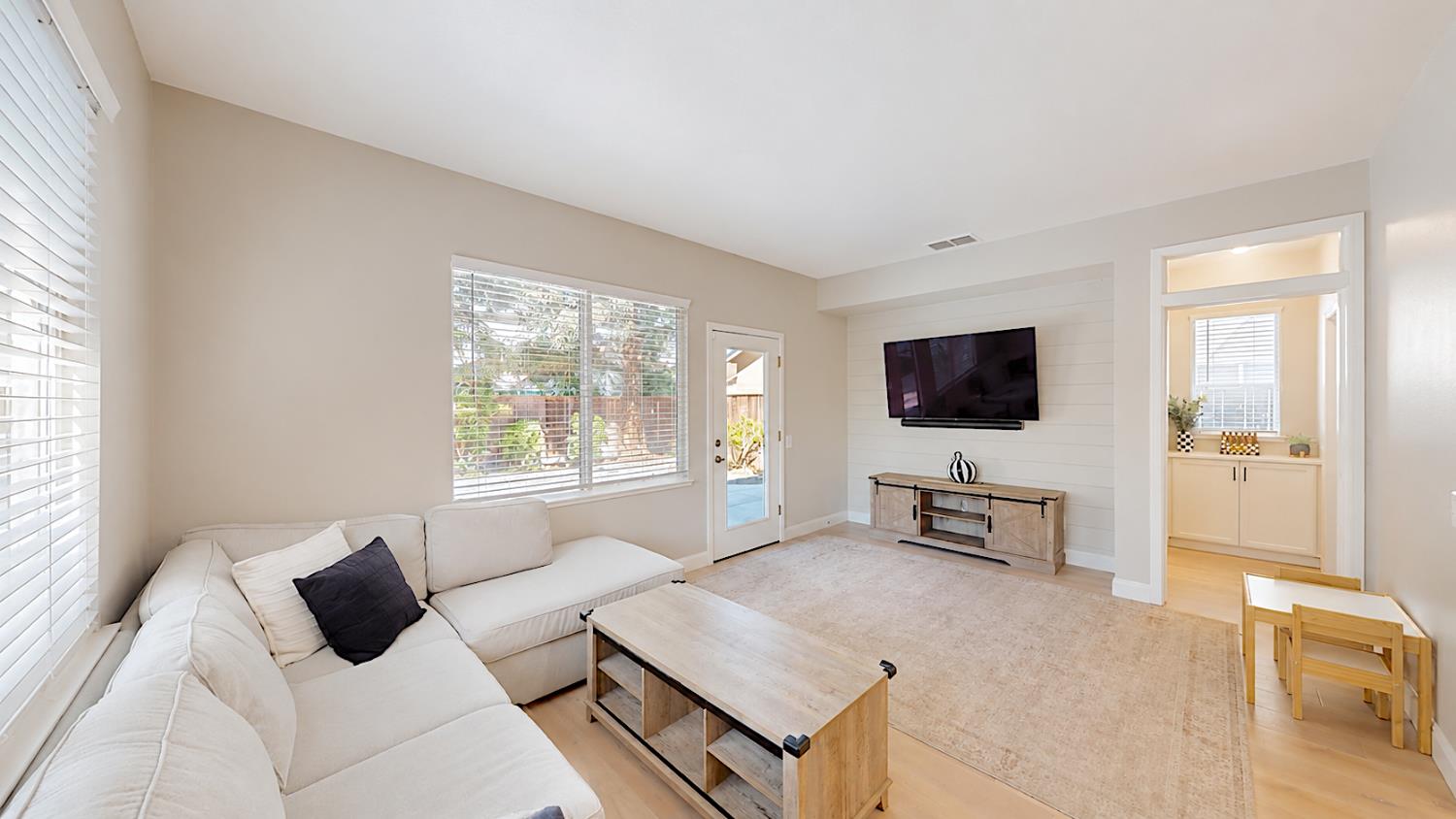 4203 Motif Ct, Turlock, CA 95382