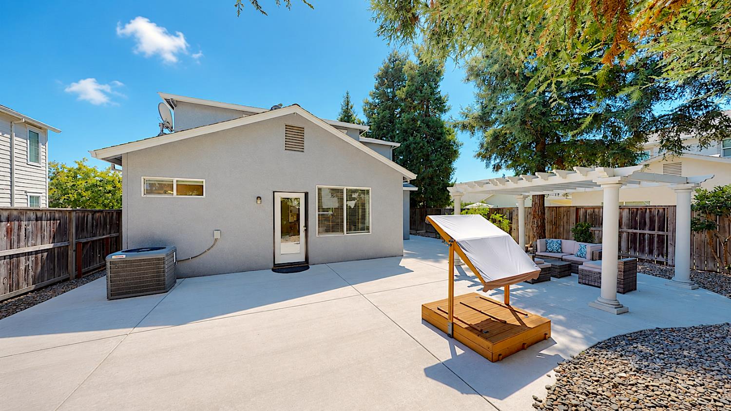 4203 Motif Ct, Turlock, CA 95382