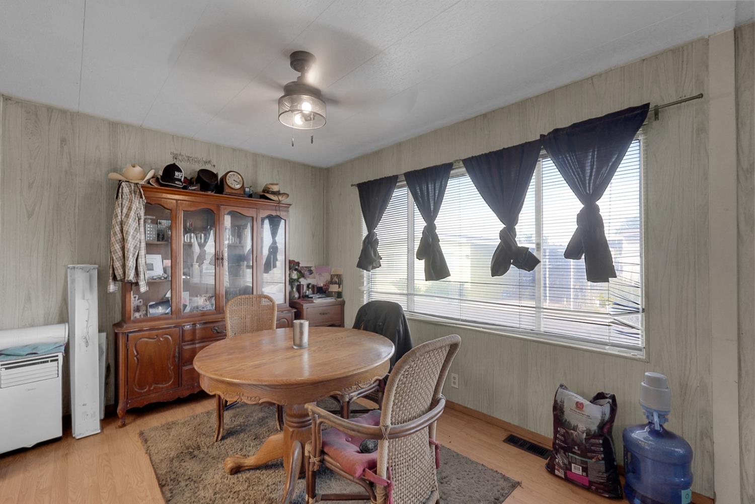 8200 Jantzen Rd #189, Modesto, CA 95357