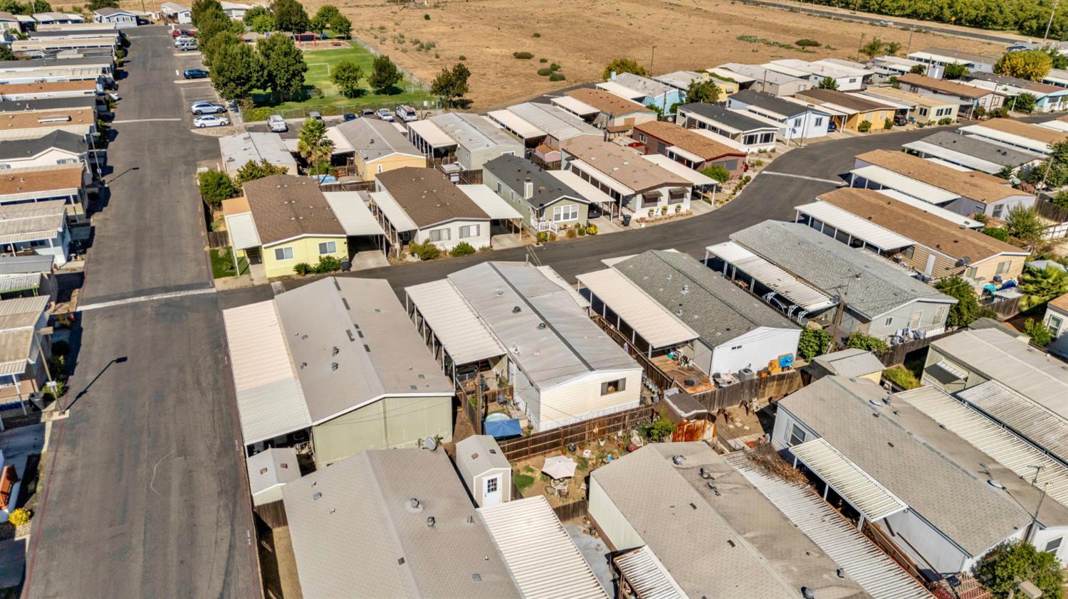 8200 Jantzen Rd #189, Modesto, CA 95357