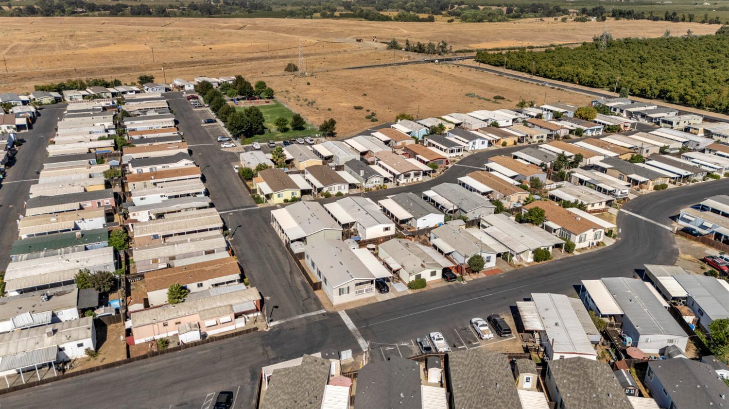8200 Jantzen Rd #189, Modesto, CA 95357