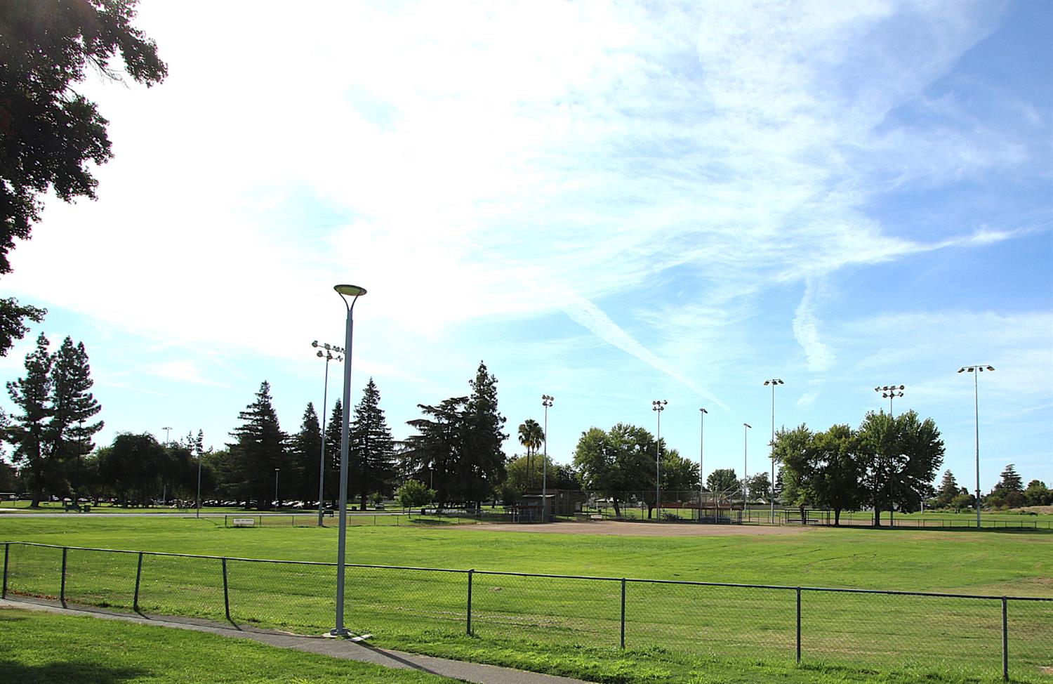 6835 Olive Ave, Winton, CA 95388